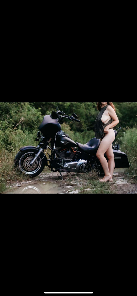 bikerqueenm nude