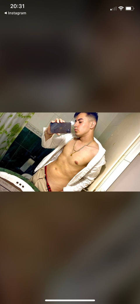 @hot.sexy.boyelias