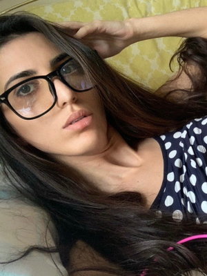 OnlyFans Star <strong>Nina Khalifa</strong> Updates Her Profile with a Fresh New Vibe!