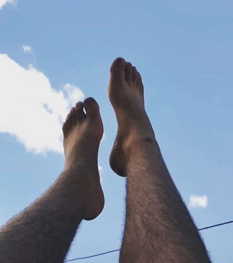 @feetman10.5