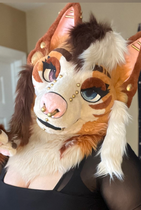 @peachiiyeen