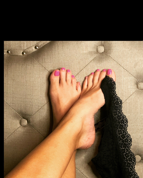 secretlovelytoes nude