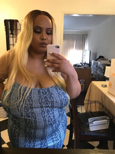 thickumsnelly nude