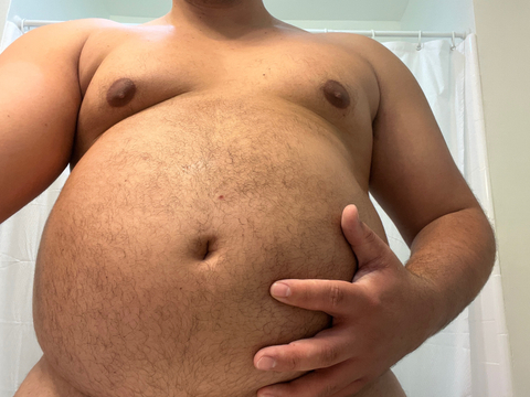 bigbellycub nude