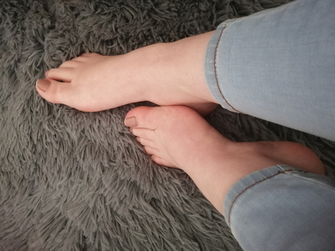 @anastie.foot