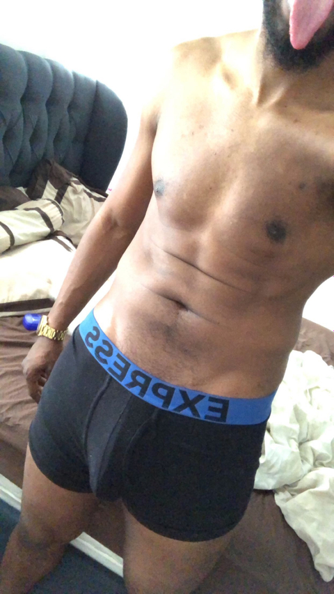 @talldarkhandsome32