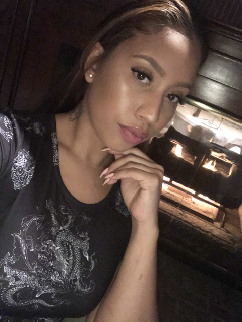 Scarlett Rose OnlyFans Account - therose1