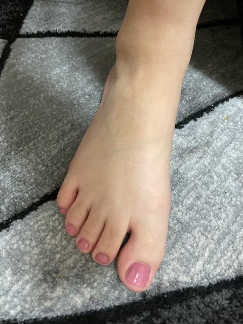 @sweetestfeet25