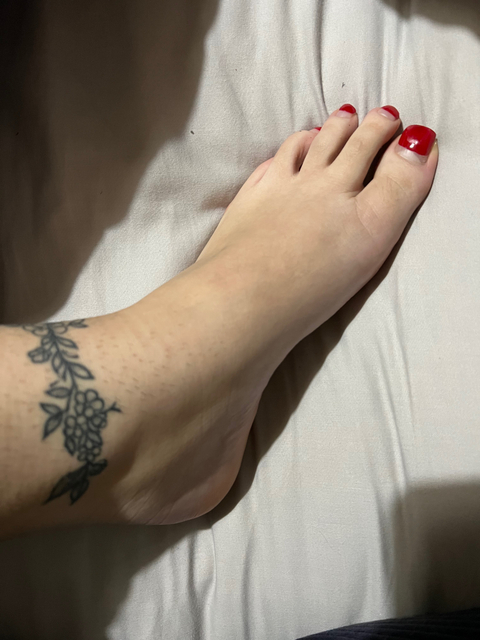 @greekfeet20