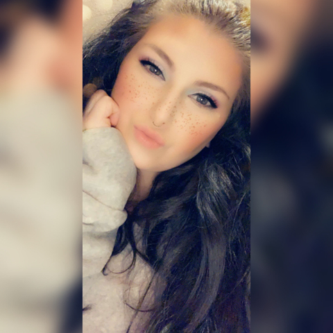 Kayleigh - queenkrn91 OnlyFans