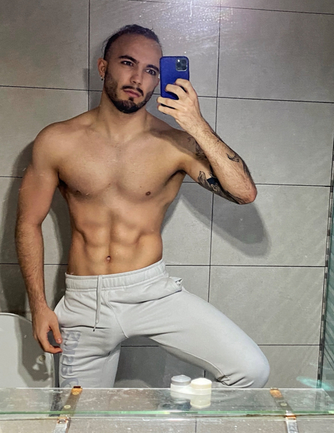 @alvarosvq