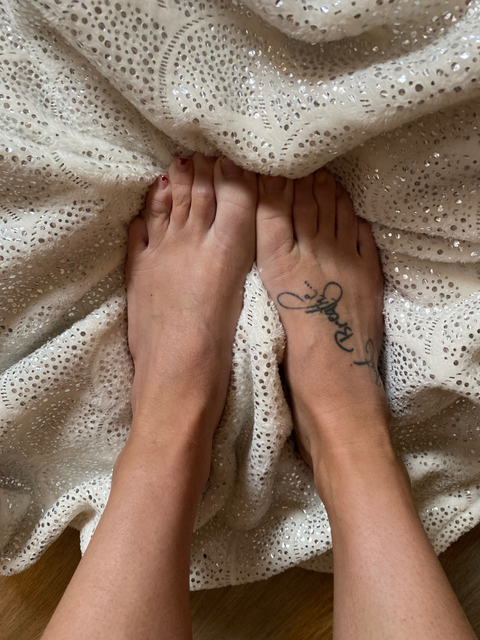 @itsfeetbabyyouandme