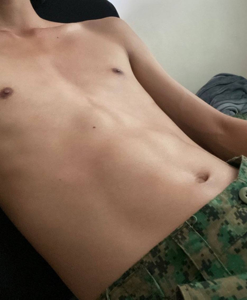 sgboi2248 nude