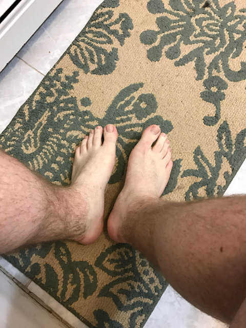 sexyfootguy nude