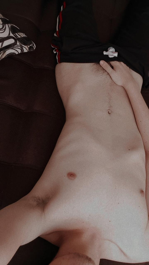 angelitoski nude