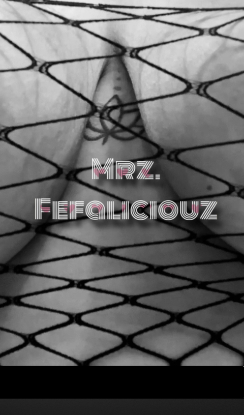 fefaliciouz nude