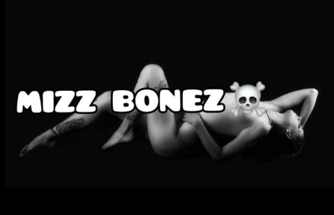 mizzbonez nude