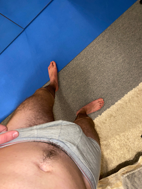 @hairyadrian