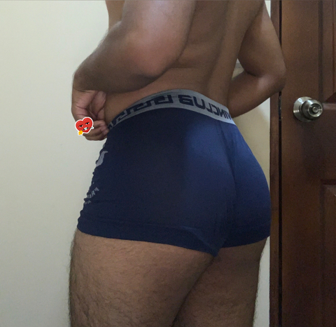 @furry_ass