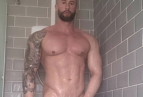 @tattooedandmuscled