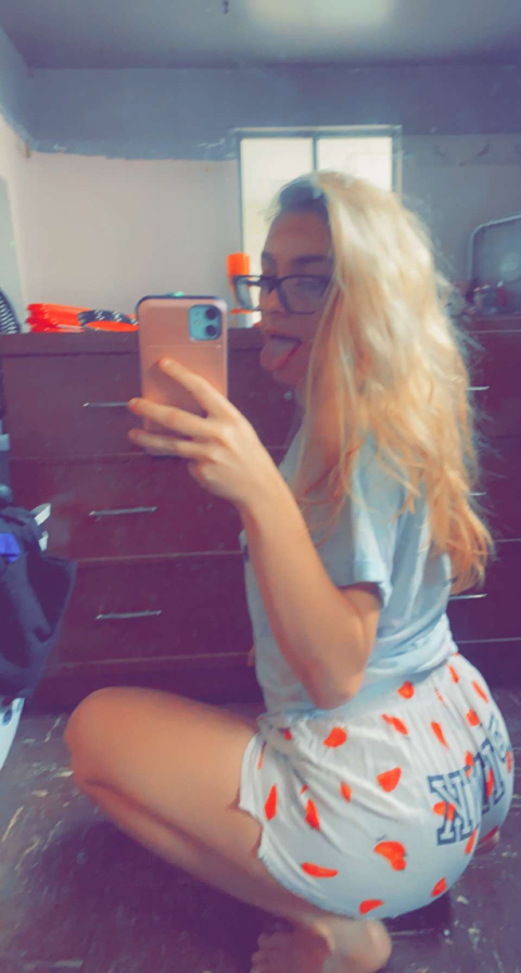 angelkisses15 nude