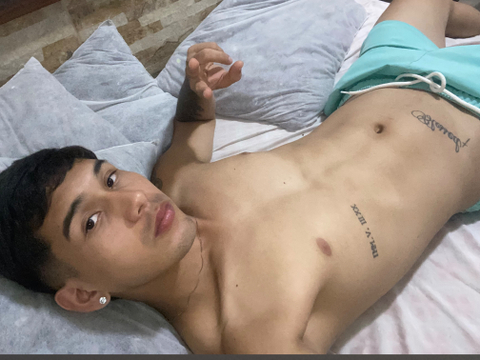 julianogato nude