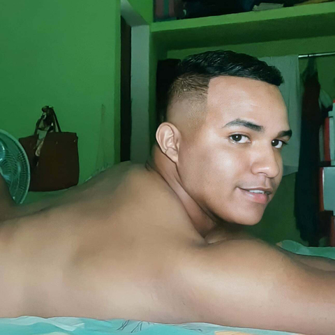 @victoradrian