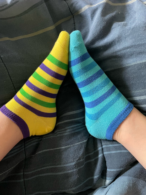 @melodylovesocks