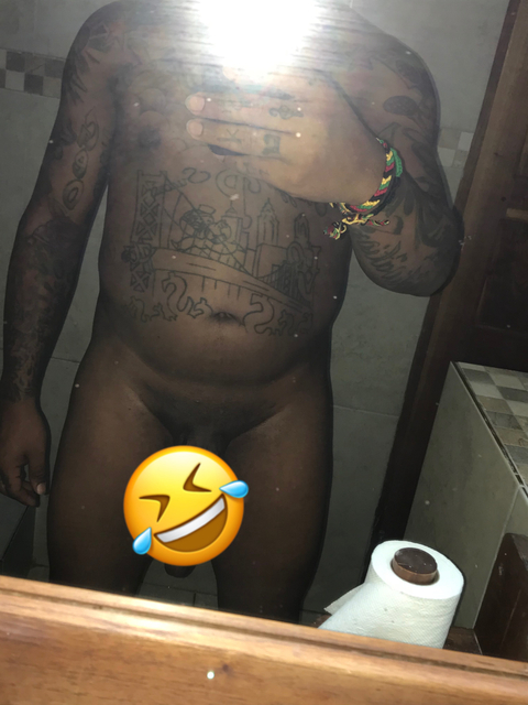 mrtouchyourkidney nude