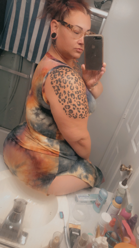 @thickandtatted85