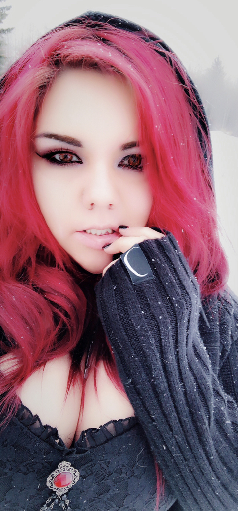 Rei DeVaux OnlyFans Account - reidevaux