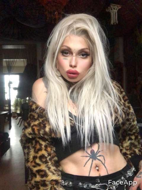Lumi Toy - loomee OnlyFans