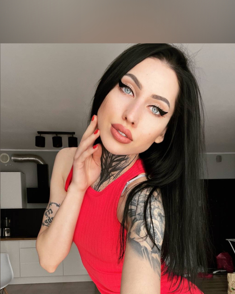 @morticia_addams_vip