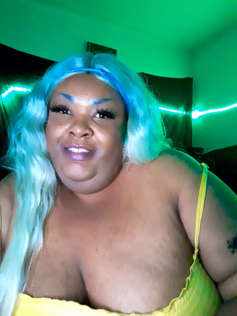 @da_ssbbw_sassy420