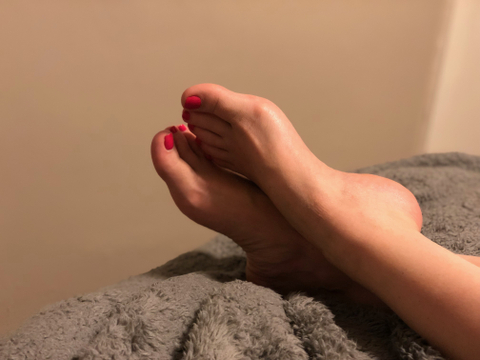 @wifeysfeet1