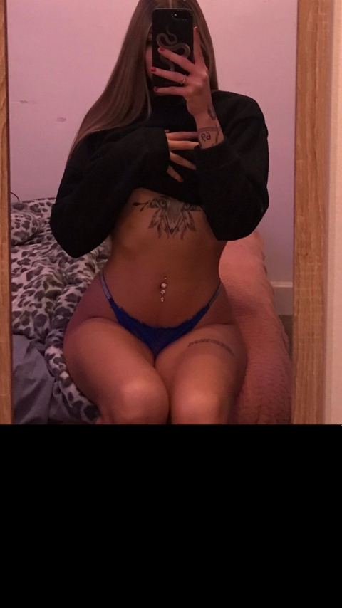 mollybaddie97 nude