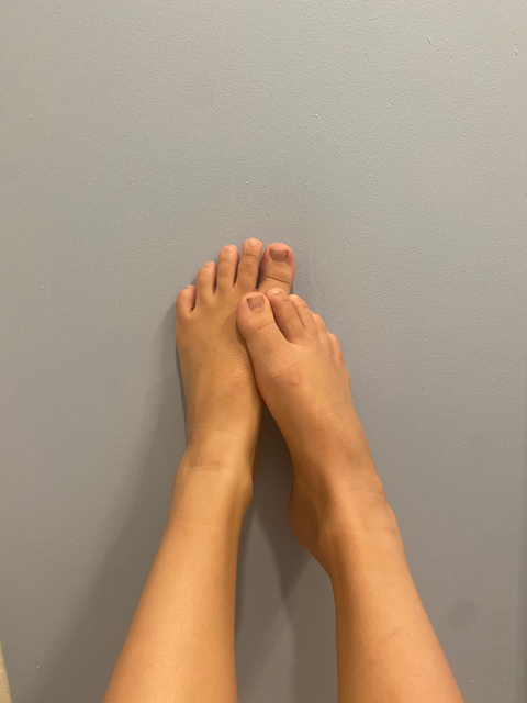 @feet_byg