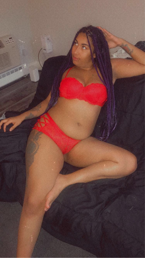 queenmeilah nude