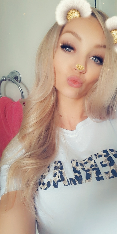 Scarlett Dreams OnlyFans Account - scarlettdreamsx