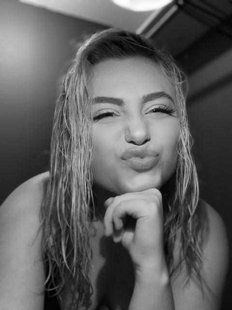 sklegit - kristina-sarah OnlyFans