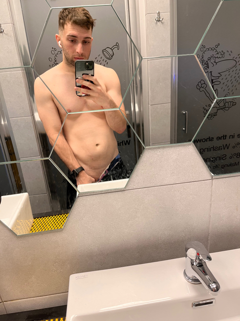 justanakedboy nude