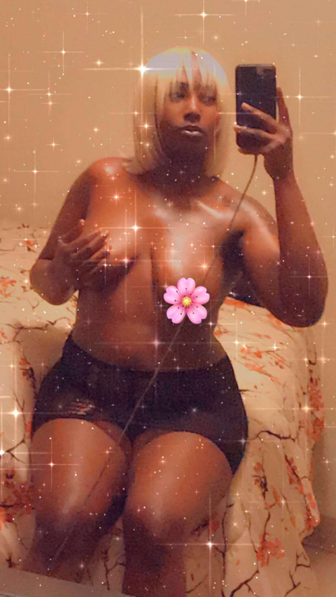 trinawhite31 nude