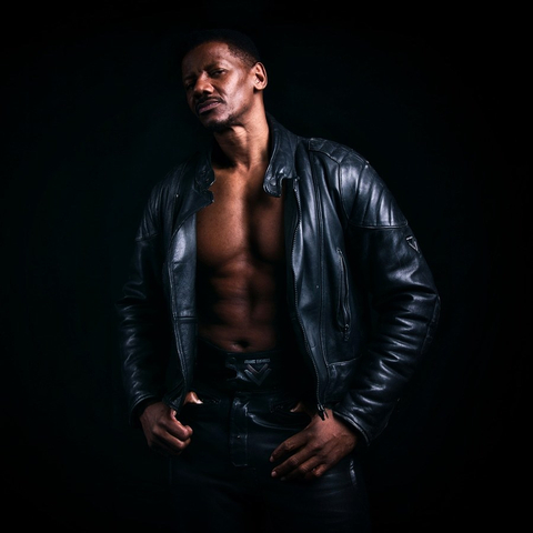 The Black Stallion OnlyFans Account - blackstallionfull