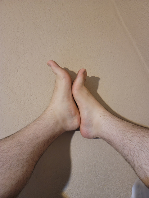 big_feet_fella nude