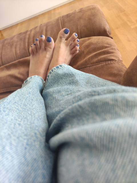 feet.loover nude