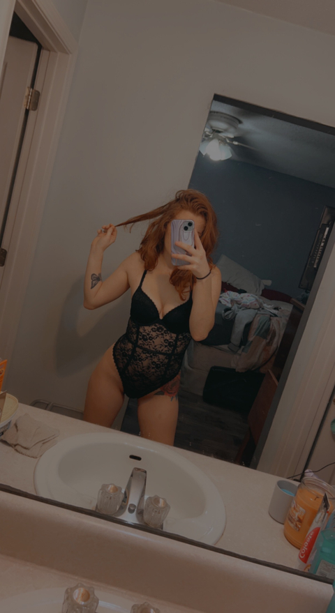 @petite.ginger