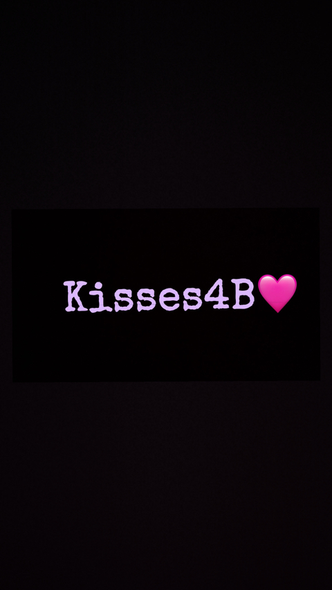 kisses4b nude