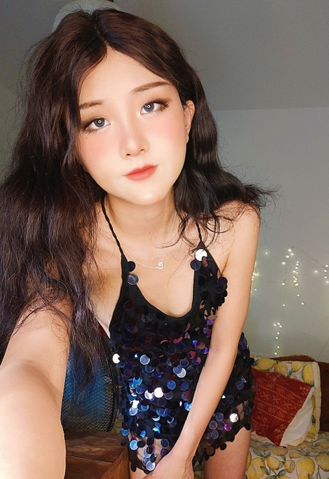 Kaveski Suzuki college girl next door OnlyFans Account - kaveski