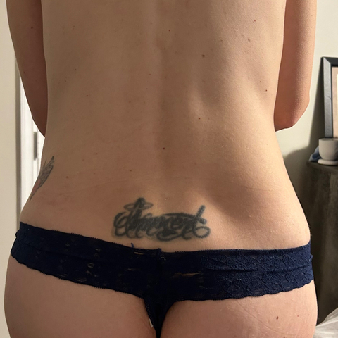 sexiwife1982 nude