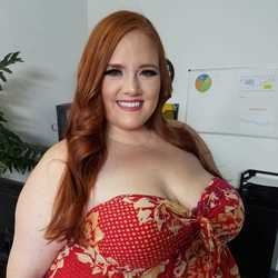 @bbwjulieginger1